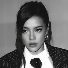 Reyna Lugo (@alex.luqo) • Facebook