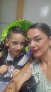 Te amo mi pequeño GRAN guerrero! 💜💜 #enfermedadesraras #grinpatias#grin1  #ianelvaliente #discapacidades