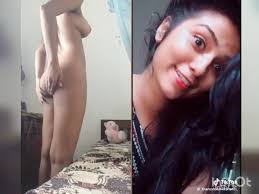 Sri Lankan Tiktok Girl Tharushi Rukshani masturbating on cam -  ViralPornhub.com