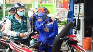 May 27, 2021 · trong nửa năm qua (từ ngày 11/11/2020), giá xăng e5 ron 92 đã tăng tổng cộng 4.541 đồng/lít, xăng ron 95 tăng 4.830 đồng/lít. Gia XÄƒng Ngay 27 5 2021 Giá»¯ Nguyen