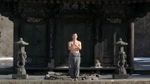 A primavera, guarda i fiori. Primavera Estate Autunno Inverno E Ancora Primavera Film Di Kim Ki Duk