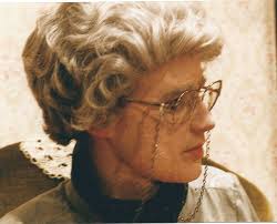 Ein Mörder kündigt sich an