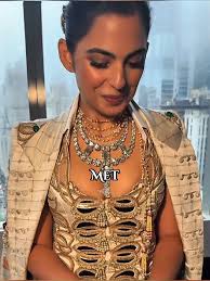 Isha Ambani Outfit Green and Black