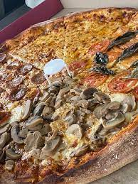 Antoninos Pizza House Lipa City Restaurant Reviews Photos Tripadvisor