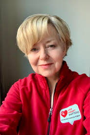 Wearing red for Canadian women with heart disease