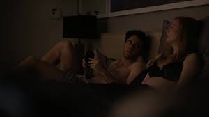 Смотрите все эротические сцены из сериала Наследники