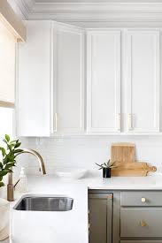 The center is scrap, but you may wish to use it for additional shelves. Different Upper And Lower Kitchen Cabinets Design Ideas