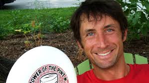 Hakes: He's off to Italy — for the ultimate Frisbee cup