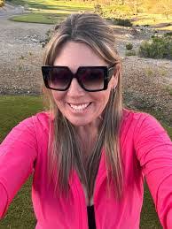 Dawn Bales's Instagram, Twitter & Facebook