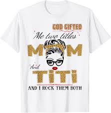Jugando el suelo es lava en roblox titi juegos youtube en 2020 el suelo es lava roblox bailarina para pintar : Amazon Com Dios Dotado Me Dos Titulos Mama Y Titi Ojo De Guino Mujer Cara Camiseta Clothing