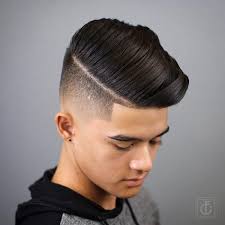 40 coole frisuren für kleine jungs und haarschnitte im trend. 1001 Ideen Fur Trendy Frisuren Fur Jungs Top Trends Fur 2019