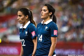 Elle a vite compris, sur les terrains de son quartier, que pour se faire. Amel Majri Amel Majri Tunisie Fiches Joueurs Football