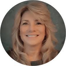 Shelly Devries's Instagram, Twitter & Facebook