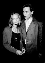 Pin By Jessica Reiter On Running On River River Phoenix Actors Hollywood