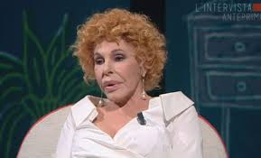 Mina è un mito perché la possiamo solo immaginare. Ornella Vanoni Ho Perso Un Figlio Da Gino Paoli Perizona Magazine