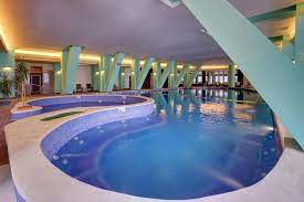Despre hotel ciucas baile tusnad. Hotel Ciucas BÄile Tusnad Precios Actualizados 2021