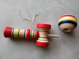 De los atractivos imprescindibles en el centro de la ciudad, se encuentra el. Cinco Juegos Japoneses El Bello Japon