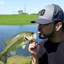 Alfredo Limon's Instagram, Twitter & Facebook