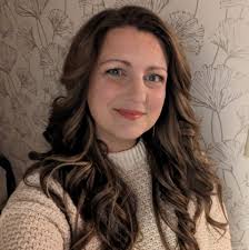 Can I put my sourdough starter outside to rise in warm temperatures?