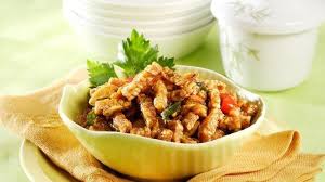 Sebut sahaja di kedai makan atau restoran mana, pasti ada lauk berasaskan sumber protein ini dihidangkan. Sepiring Orek Tempe Daun Jeruk Sudah Cukup Jadi Lauk Makan Malam Enak Tribunnews Com Mobile