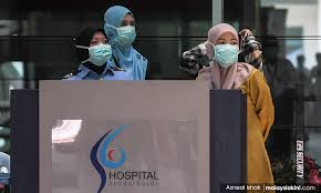 1 kaki bukit klinik desa padang malau klinik desa. Malaysiakini Covid 19 Man Who Left Clinic During Screening Returns The Next Day