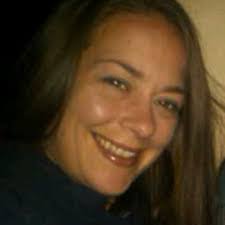 Brandy Ragsdale's Instagram, Twitter & Facebook