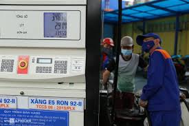 Giá xe r15 2021, giá xe côn tay r15 v3 2021 với đầy đủ thông tin, hình ảnh, giá cả nhiều dòng xe yamaha r15 hot trên thị trường việt nam Gia XÄƒng Dáº§u Hom Nay Giáº£m Gia