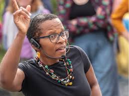 Sing and Play with Lea Morris!