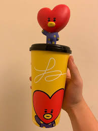 He picked v since 'v' represents triumph. Bt21 Tata Tumbler Cup Bts V Kim Taehyung Hobbies Toys Memorabilia Collectibles K Wave On Carousell