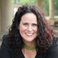 Shanna Mckee's Instagram, Twitter & Facebook