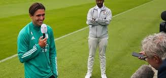 Feyenoord Denkt Aan Peperdure Berghuis Opvolger