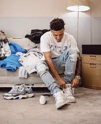 Jadon malik sancho (born 25 march 2000) is an english professional footballer who plays as a winger for premier league club manchester united and the england national team. Pin On Jaden Sancho