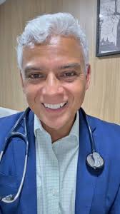 Recebendo a visita neste mês de Junho , do ilustre colega Dr Wagner Vargas  que está concluindo sua residência em cirurgia cardíaca no hospital das  clínicas Gaspar Viana em Belém e optou