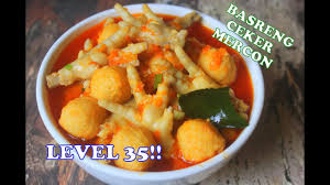 Basreng yang ini disajikan bersama kuah mercon yang enakk dan pedes bangeeetttt,rebusan ceker empuk yang kaya akan rasa memperlengkap sajian sedap ini. Resep Basreng Ceker Mercon Kuah Enak Pedes Mampus Youtube