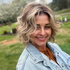 Brandi Clements's Instagram, Twitter & Facebook