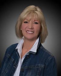 Cindy Mantooth's Instagram, Twitter & Facebook