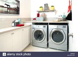 Waschmaschine Und Trockner Im Bad Verstecken Mit Bildern Waschmaschine Trockner Auf Waschmaschine Diy Schrank