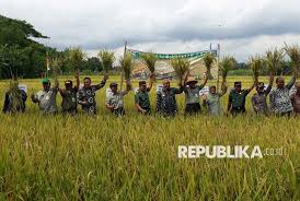 Badan usaha 1.pengertian badan usaha badan usaha didirikan dengan tujuan untuk memperoleh laba. Negara Agraris Fakta Atau Utopia Republika Online