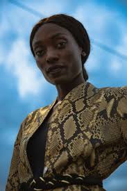 VINTAGE COMMONE Fashion and Design