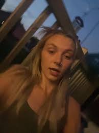 Kendra Valentine (@kendravalentine)'s videos with come see me partynextdoor 