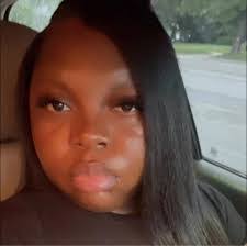 Mia Colbert's Instagram, Twitter & Facebook