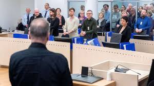 Eirik jensen er tiltalt for å ha hjulpet hasjsmugler gjermund cappelen med innførselen av 13,9 tonn hasj. Dommerne Opphever Frifinnelsen I Jensen Saken Bitter Jensen Anker Til Hoyesterett Sunnmorsposten