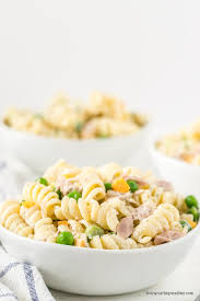 Easy pasta salad recipe with homemade italian dressing. Tuna Pasta Salad Recipe Creamy Tuna Pasta Salad