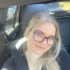 Hey! My name is Ava Kubalik and I am from the Woodlands TX! I am super  excited to attended Baylor next fall and will be majoring in nursing