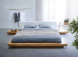 Desain tempat tidur tanpa ranjang yang memberikan kesan luas. 11 Desain Tempat Tidur Minimalis Desain Minimalis Ternyata Keren Banget Rumah123 Com