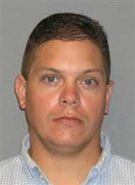 Teen testifies ex-Hamblen deputy made her lift shirt