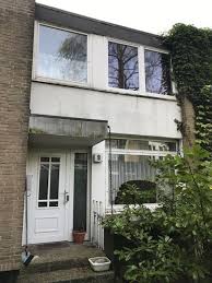 Es handelt sich um ein reihenmittelhaus mit ca 160 m² wohnfläche und ca 225 m² nutzwohnfläche,welches direkt an einem landschaftsschutzgebiet liegt. Haus Zum Verkauf 22844 Norderstedt Mapio Net