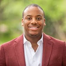 Elgin Henderson's Instagram, Twitter & Facebook