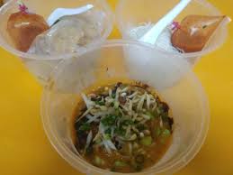 Daud mat jasak review located in the middle of ipoh town, near super kinta ipoh to be exact you will find a small stall by the alley that according to many people serves good mee kicap (soy sauce noodle) and curry mee. Mee Kari Mat Jasak Angsana Mall Home Facebook