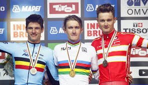 Brent van moer gunt zijn metgezellen ook iets. Brent Van Moer Znehr Coaching